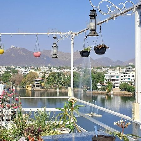 Raahi Backpacker'S Hostel Udaipur Exterior photo