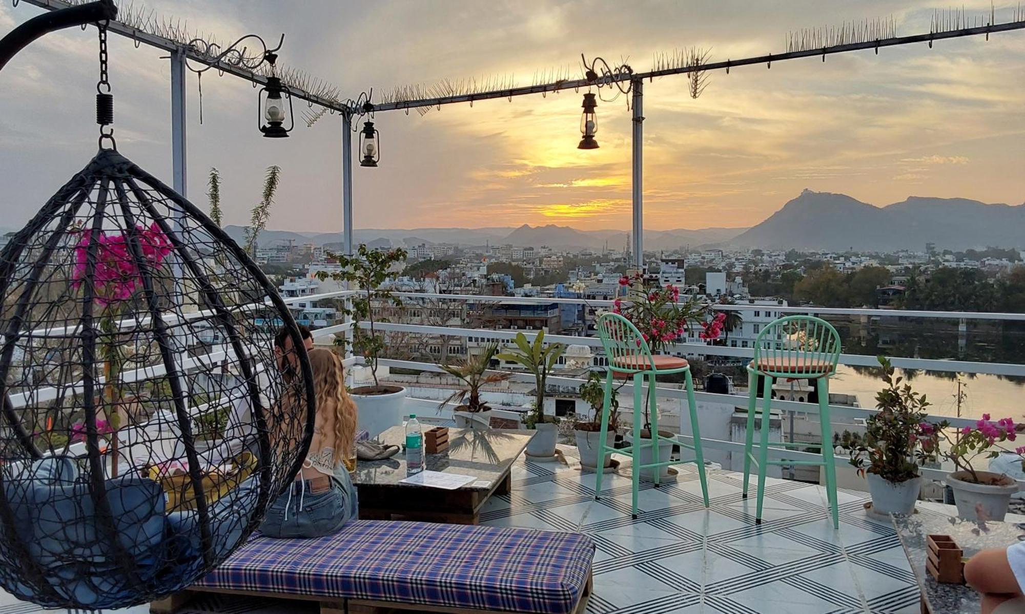 Raahi Backpacker'S Hostel Udaipur Exterior photo
