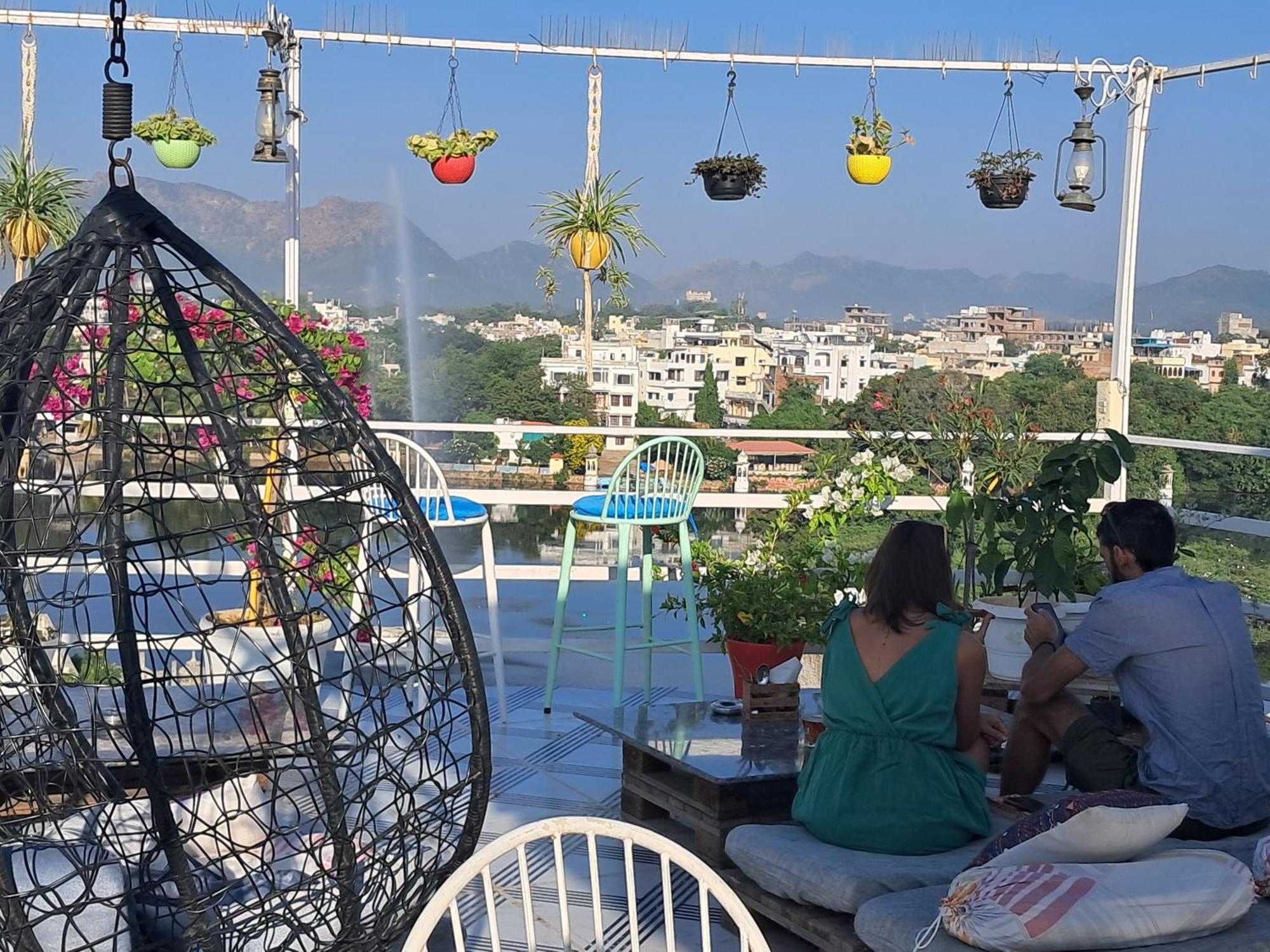 Raahi Backpacker'S Hostel Udaipur Exterior photo