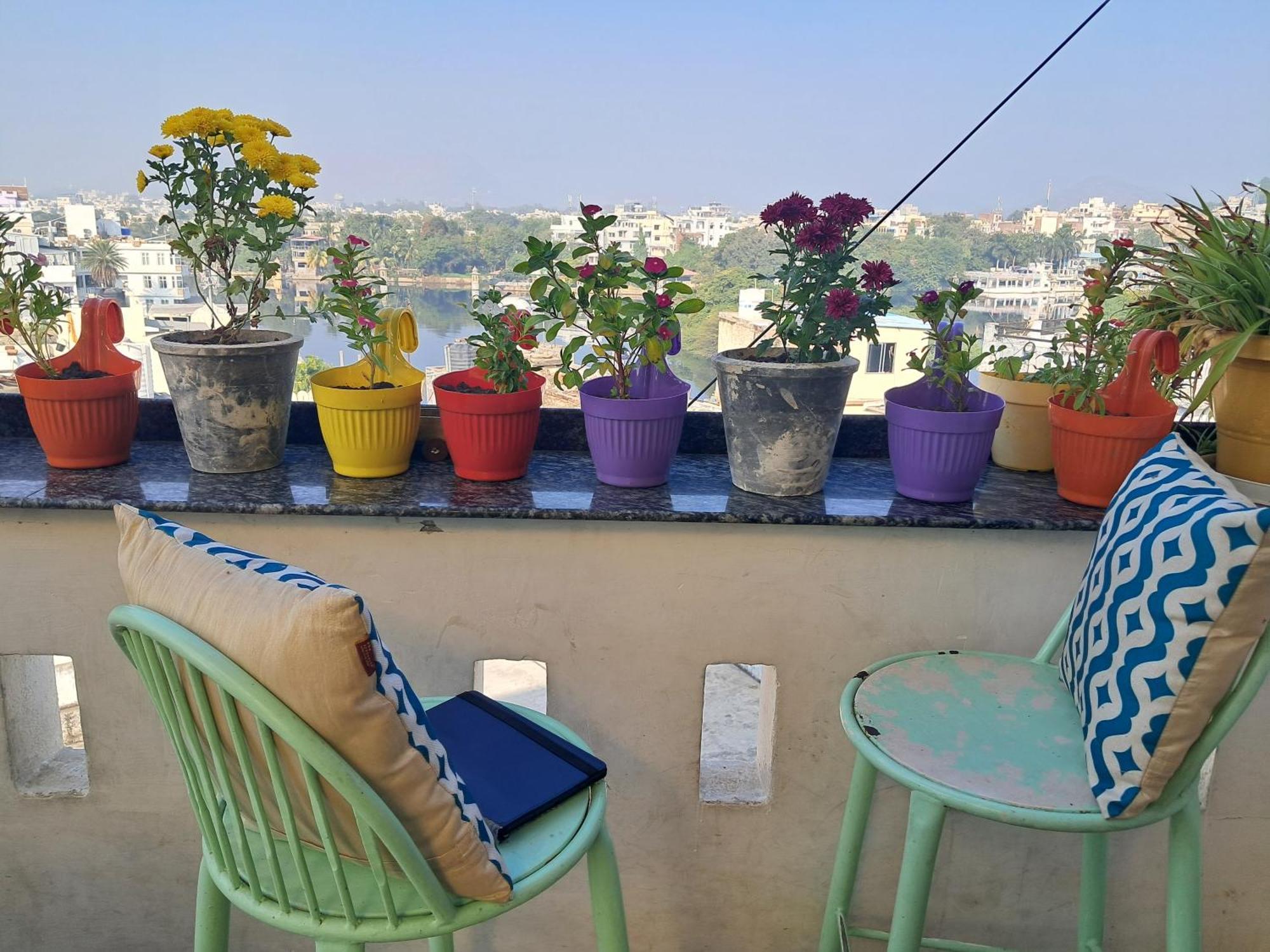 Raahi Backpacker'S Hostel Udaipur Exterior photo